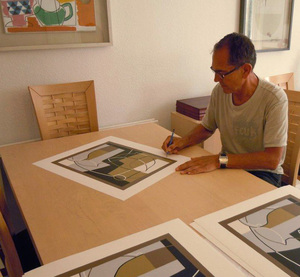 Geoffrey Robinson signing ‘Autumn Still Life’